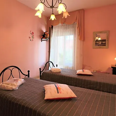 Casa Vacanza Donna Martina A Mancaversa Nel Salento Feriehus Pizzo (Salento)